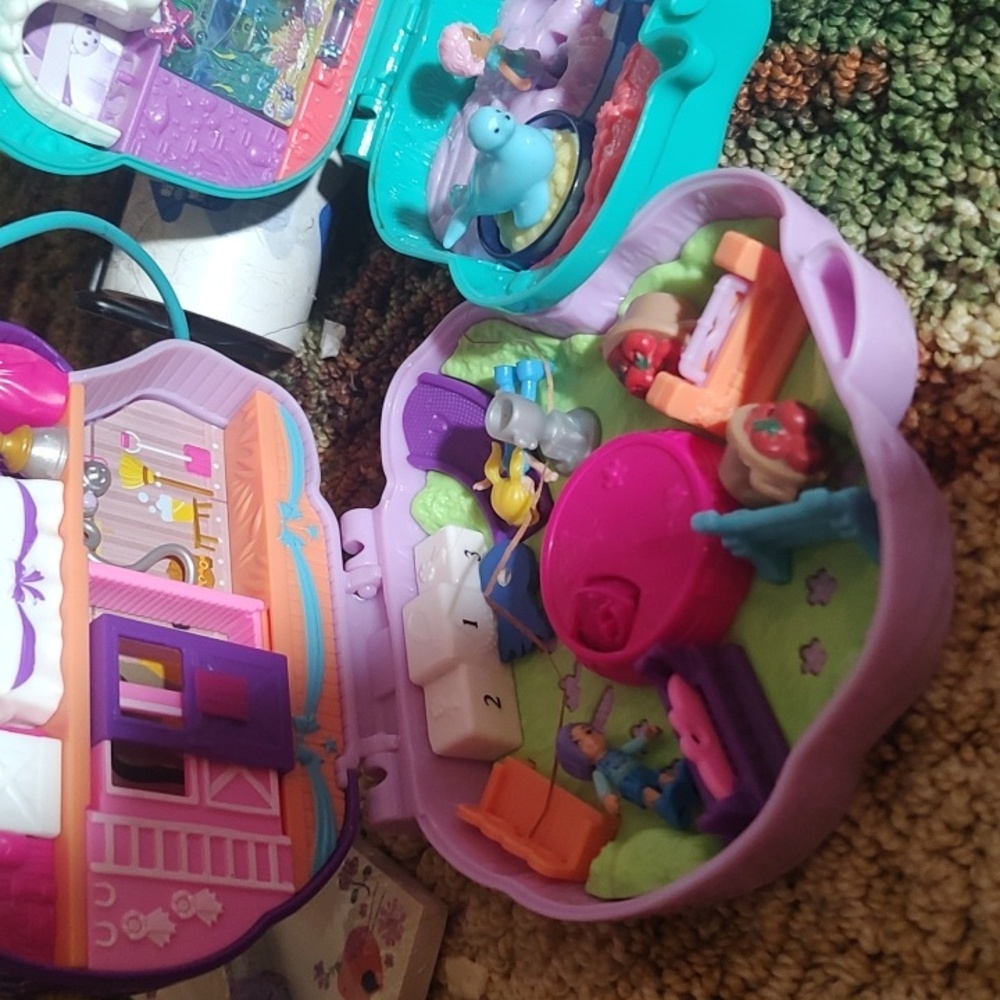 Polly Pocket Se Of 4t Includes 41 Accessories - Picture 2 of 7